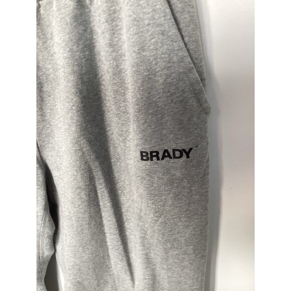 Brady Men's Tapered Leg Wordmark Fleece Pants Drawstring Gray Size 2XL - Picture 4 of 10